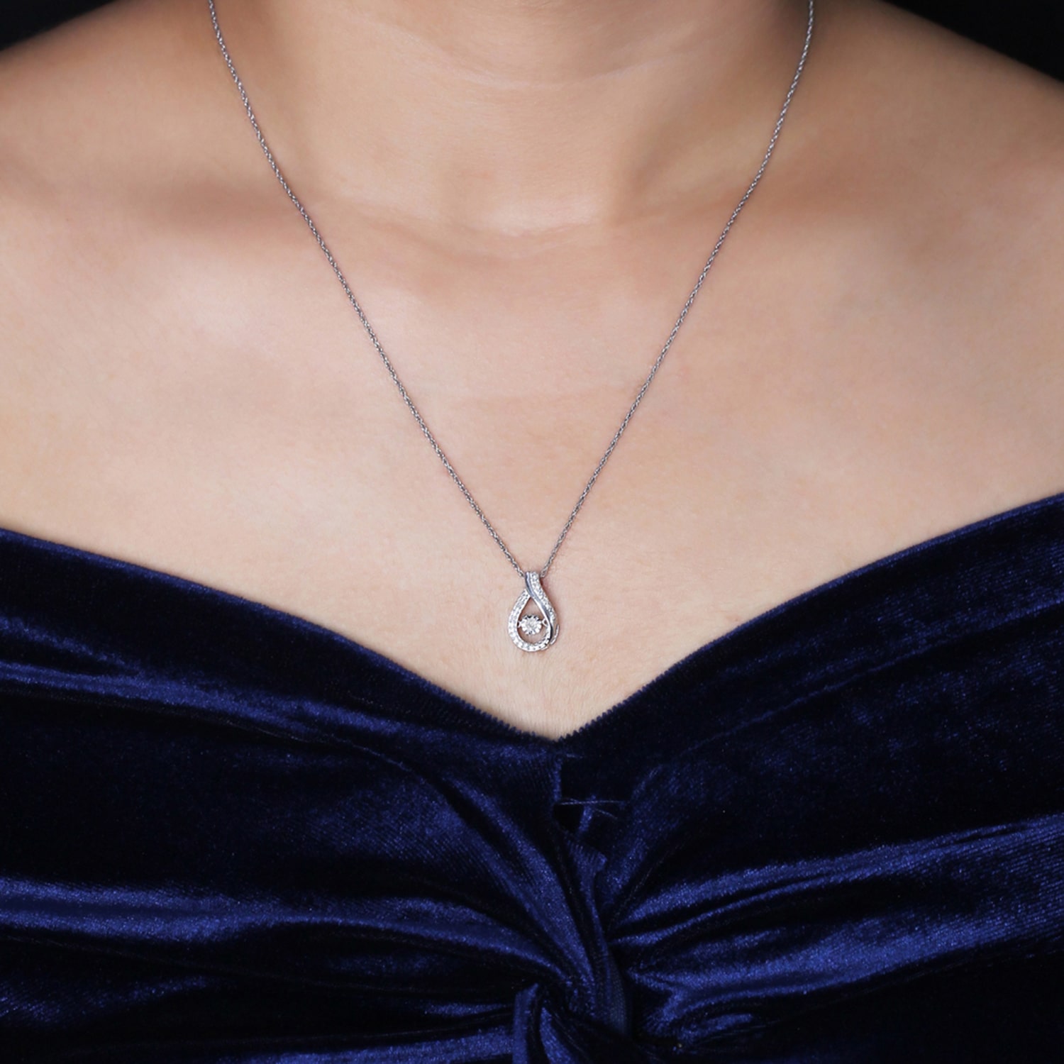 Limited Quantities! Womens Diamond Accent Natural White Diamond Sterling Silver 18 Inch Pendant Necklace