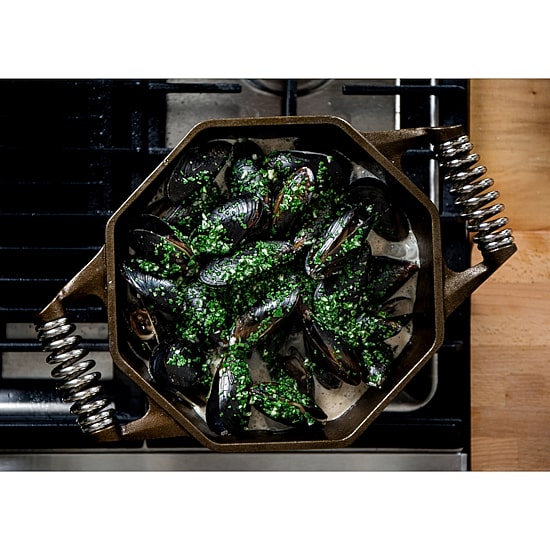 Lodge Cookware Finex Cast Iron 3-qt. Dutch Oven