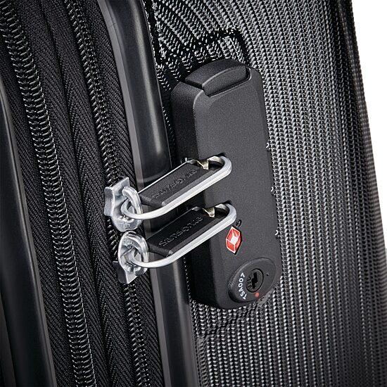 Samsonite Winfield 3 Dlx 28" Hardside Lightweight Luggage