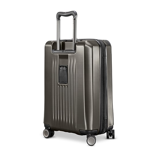 Ricardo Beverly Hills Montecito 2.0 21 Inch Hardside Carry-On Spinner Luggage