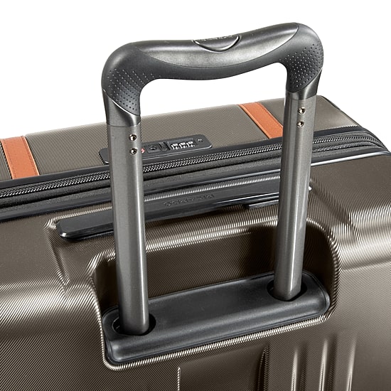 Ricardo Beverly Hills Montecito 2.0 25 Inch Hardside Checked Spinner Luggage