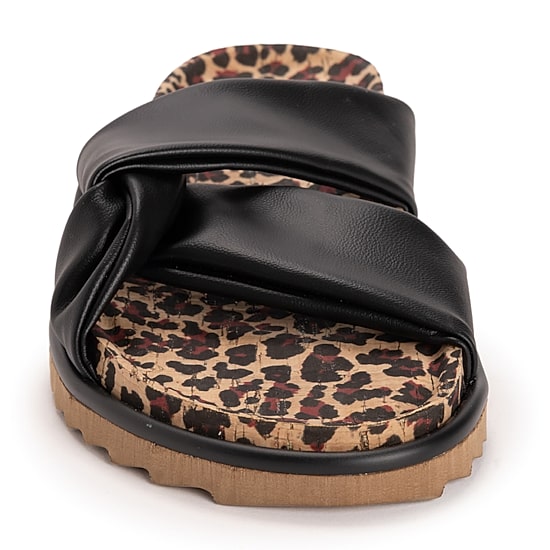 Muk Luks Womens Jazmine Sandal Flat Sandals