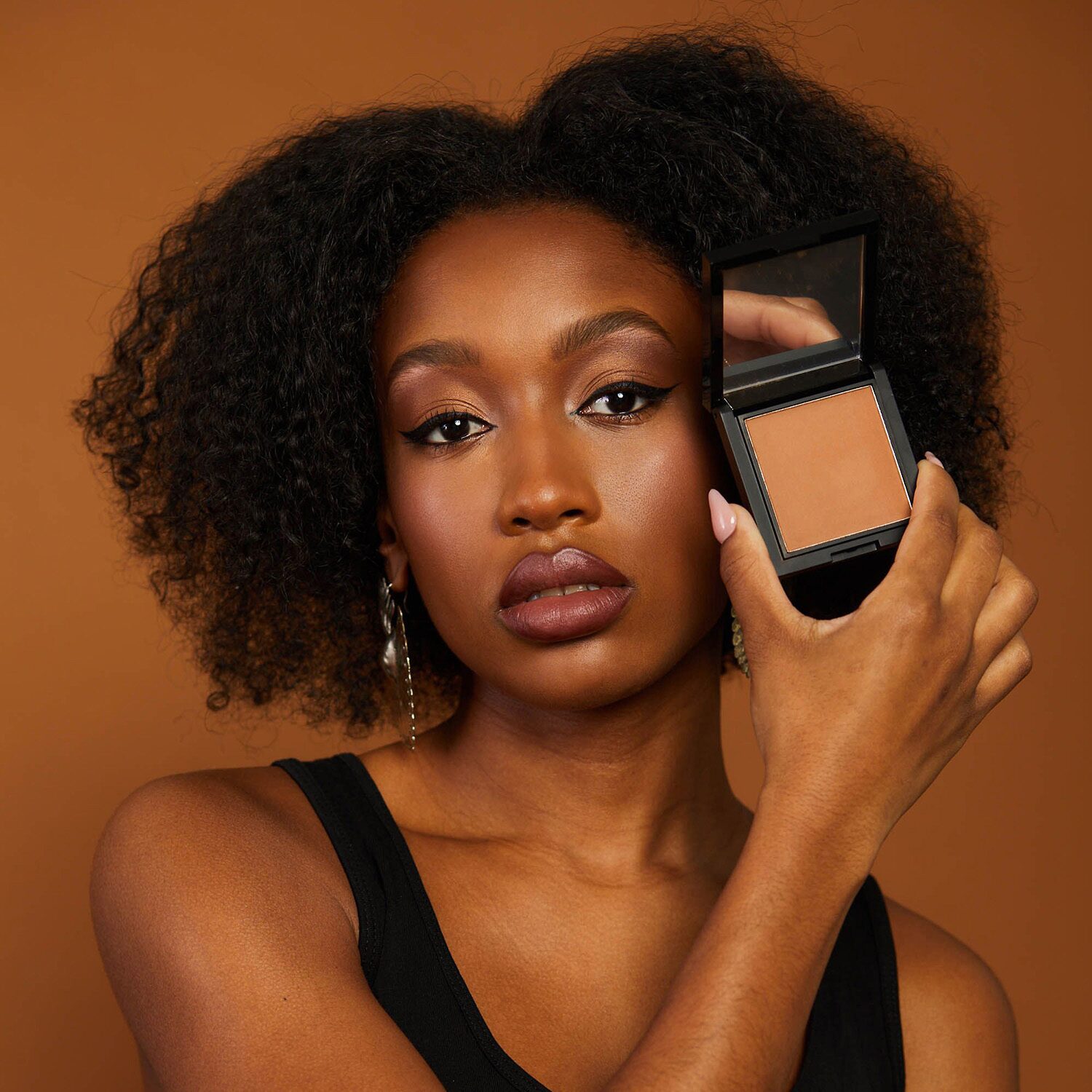 Reina Rebelde Finishing Powder
