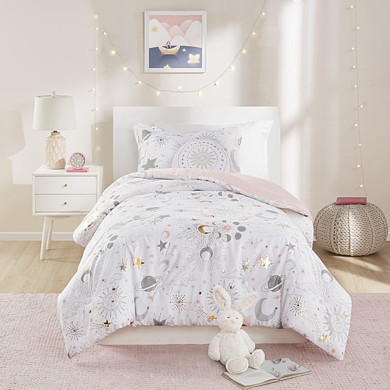 Intelligent Design Ariella Starry Sky Metallic Comforter Set with Throw Pillow