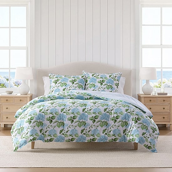 Martha Stewart Hydrangea 3-pc. Comforter Set
