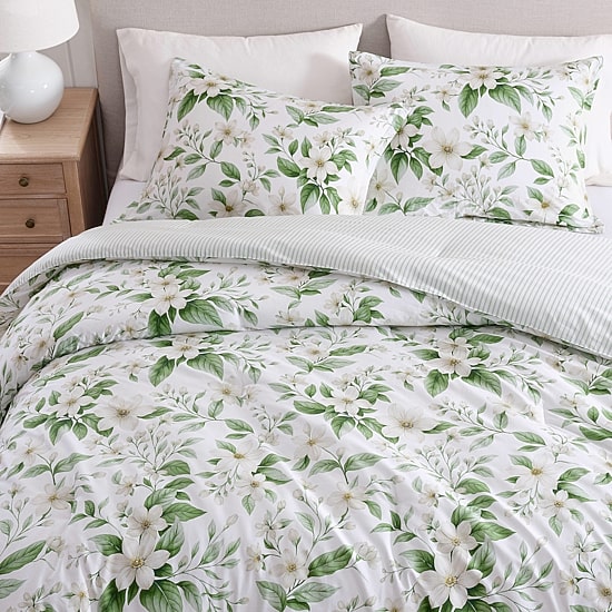 Martha Stewart Dogwood 3-pc.Comforter Set