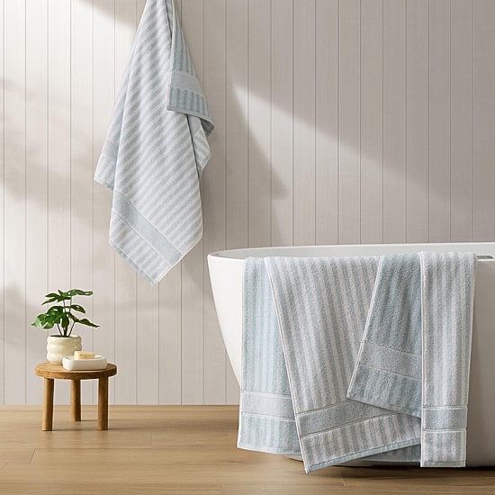 Laura Ashley 2-pc. Bath Towel Set