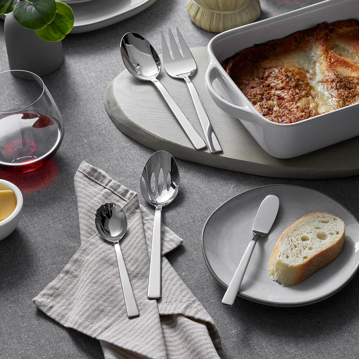 Zwilling Elegance 18/10 Stainless Steel 45-pc. Flatware Set