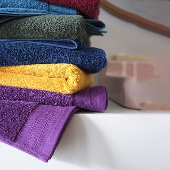 Distant Lands Perfect Color Fade Resistant Bath Towel