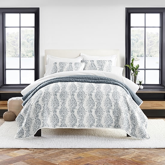 Casual Comfort Damask Reversible Quilt Set