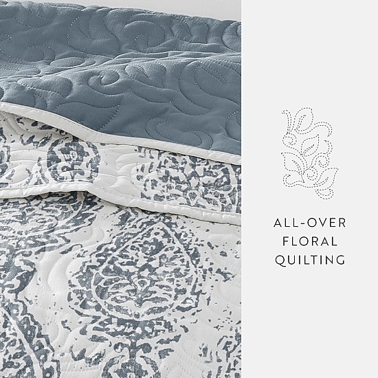 Casual Comfort Damask Reversible Quilt Set