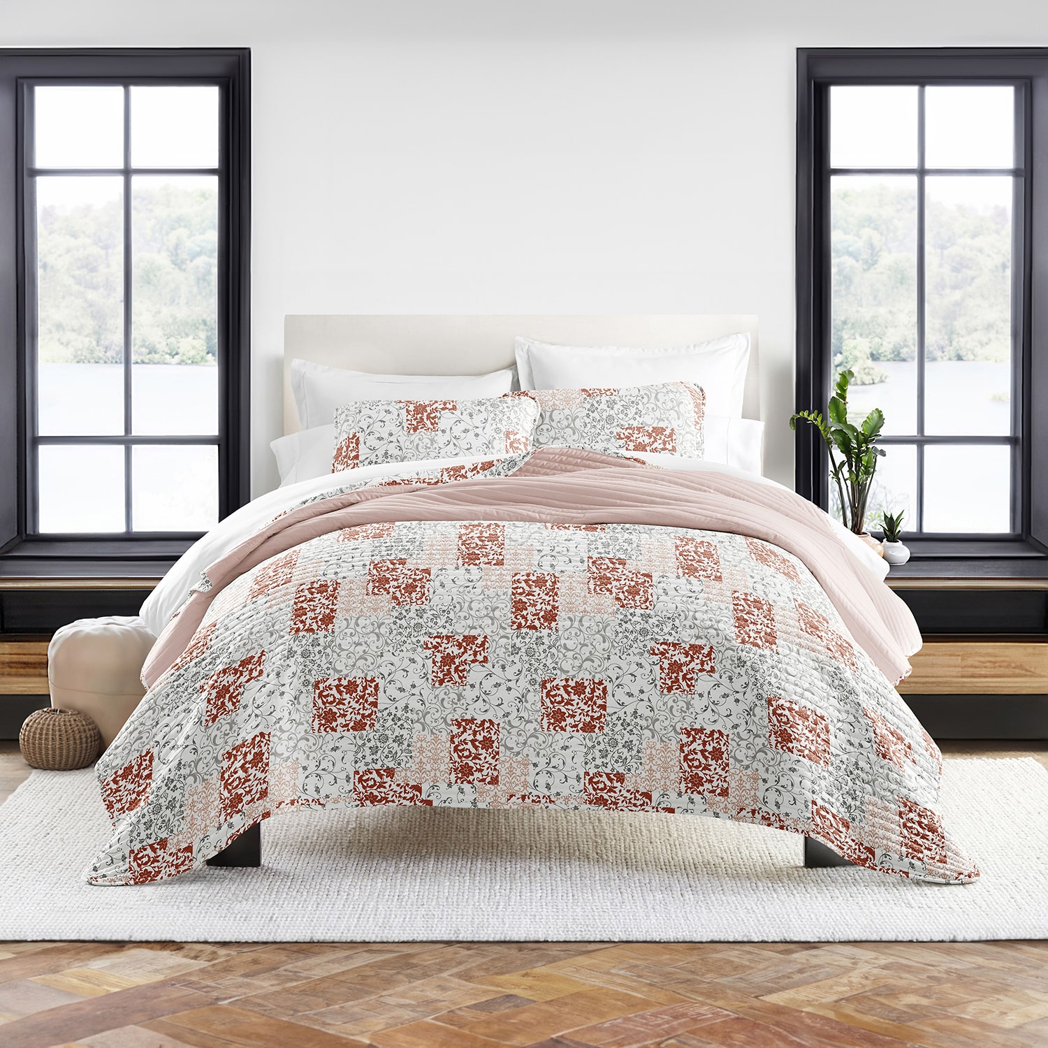 Casual Comfort Patchwork REVERSIBLE Quilt Set