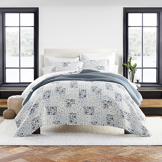 Casual Comfort Patchwork REVERSIBLE Quilt Set