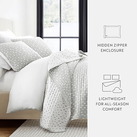 Casual Comfort Pattern Modern Reversible Quilt Set