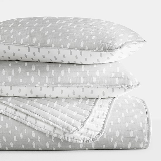 Casual Comfort Pattern Modern Reversible Quilt Set