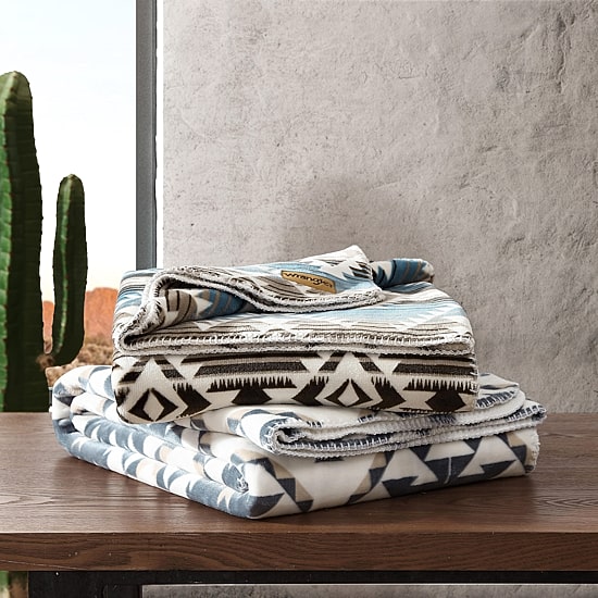 Wrangler Midweight Blanket