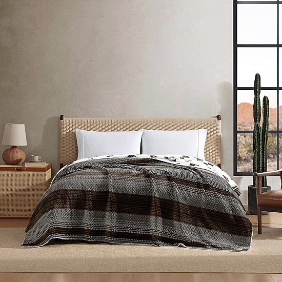 Wrangler Midweight Striped Blanket