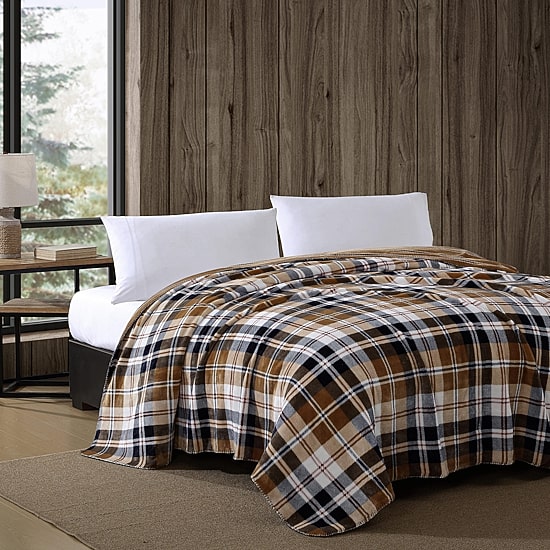 Eddie Bauer Midweight Plaid Blanket