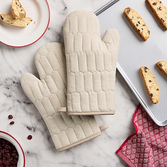 Martha Stewart Honeycomb Quilted 2-pc. Oven Mitt Set