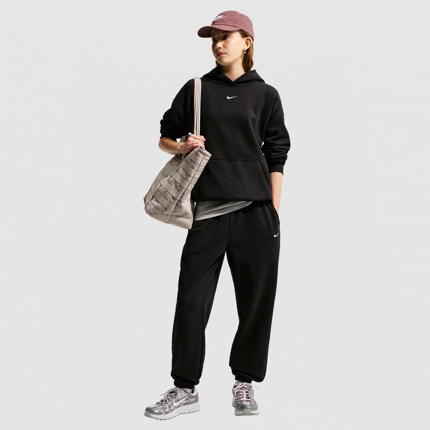 Nike Big Kid Girls Regular Fit Fleece Pull-On Pant