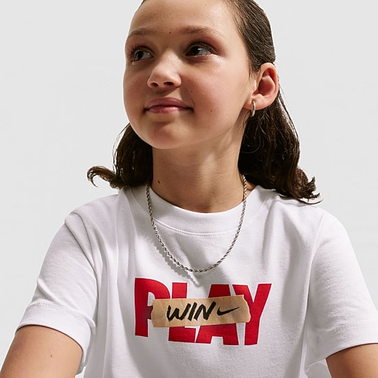 Nike Big Kid Unisex Crew Neck Short Sleeve Regular Fit Graphic T-Shirt