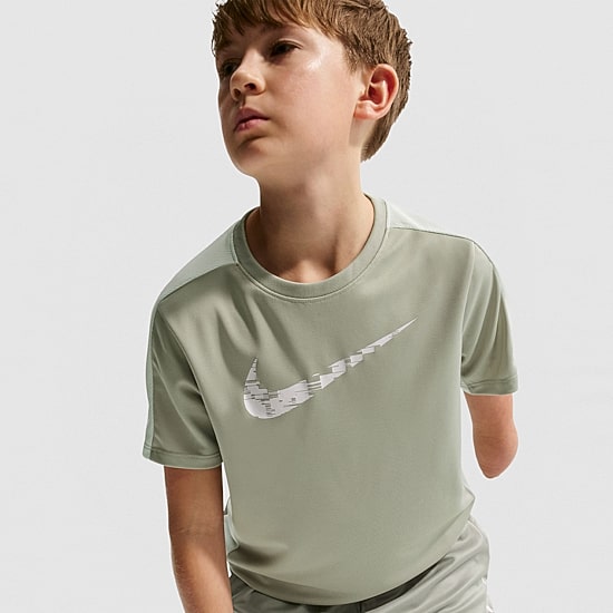 Nike Dri-Fit Trophy Big Kid Unisex Crew Neck Short Sleeve Regular Fit Graphic T-Shirt
