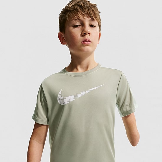 Nike Dri-Fit Trophy Big Kid Unisex Crew Neck Short Sleeve Regular Fit Graphic T-Shirt