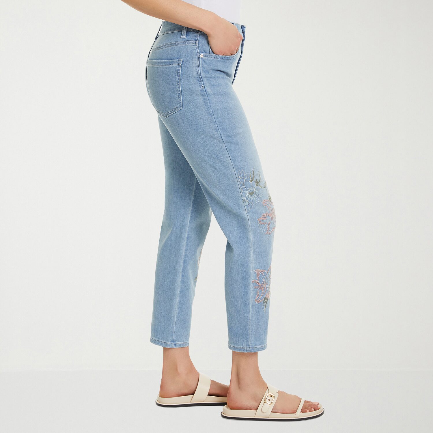 Gloria Vanderbilt Amanda Women's Ankle Jean