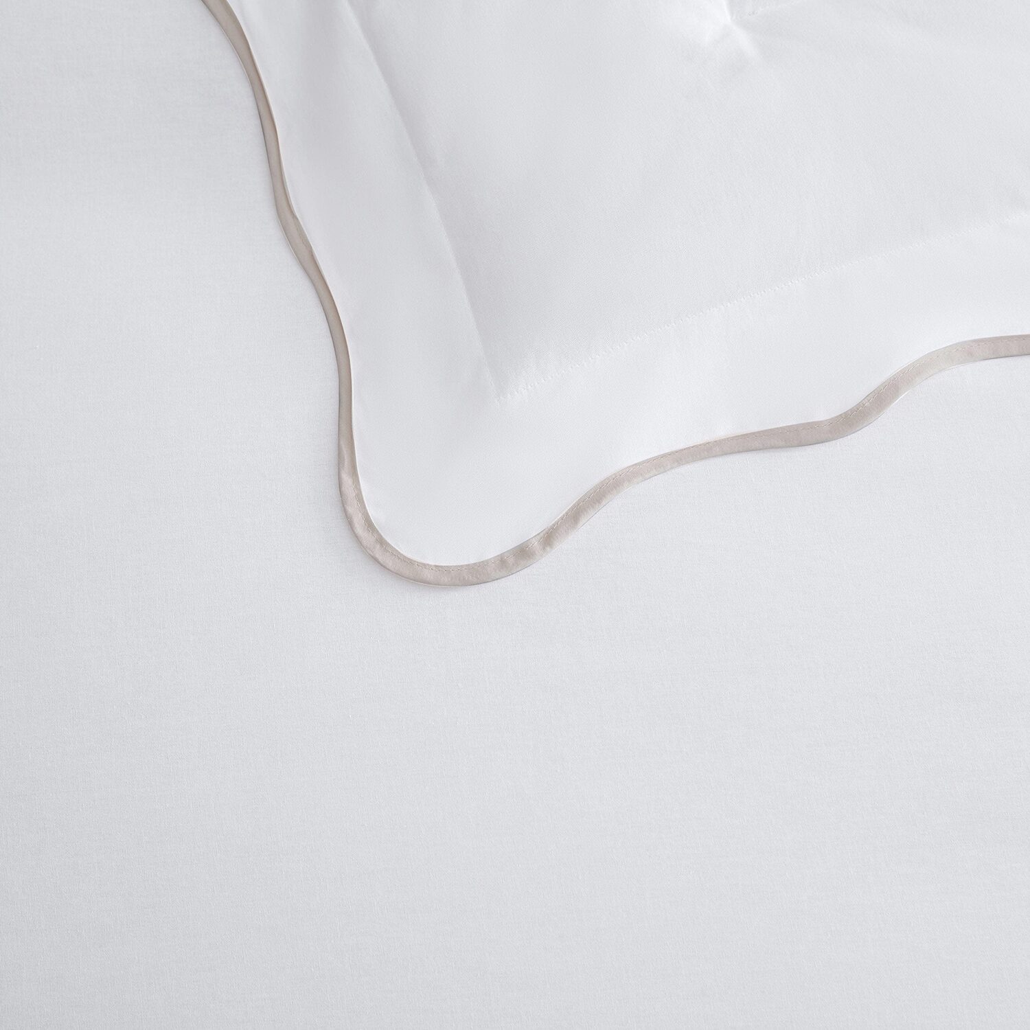 Martha Stewart Simple Scallop Easy Care Duvet Cover Set