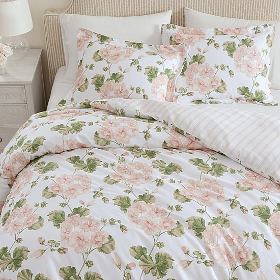 Martha Stewart Geranium Bloom Easy Care Comforter Set