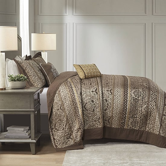 Madison Park Venetian 5 Piece Reversible Jacquard Bedspread Set