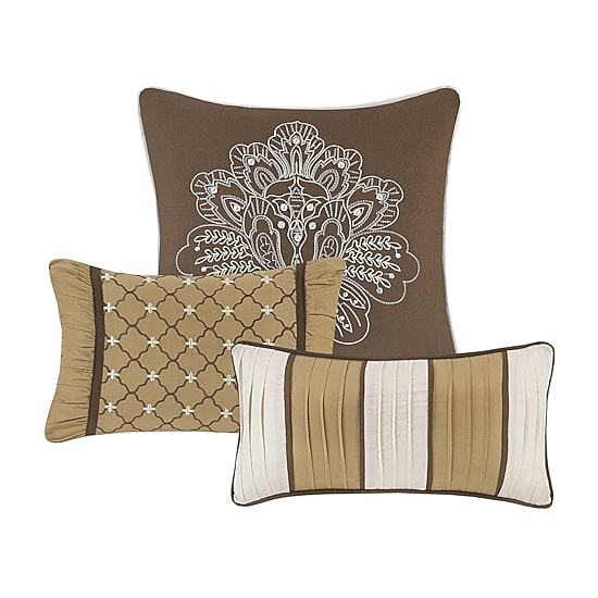 Madison Park Venetian 6-Pc Jacquard Quilt Set with Throw Pillows