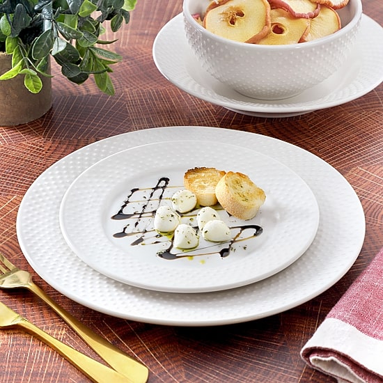 Elama Kim 16 Piece 16-pc. Porcelain Dinnerware Set