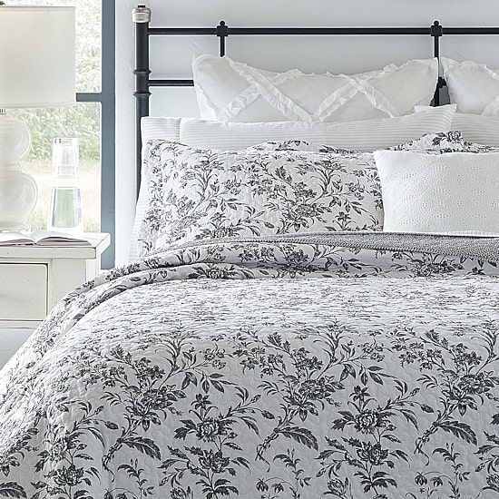 Laura Ashley Amberly Quilt Set