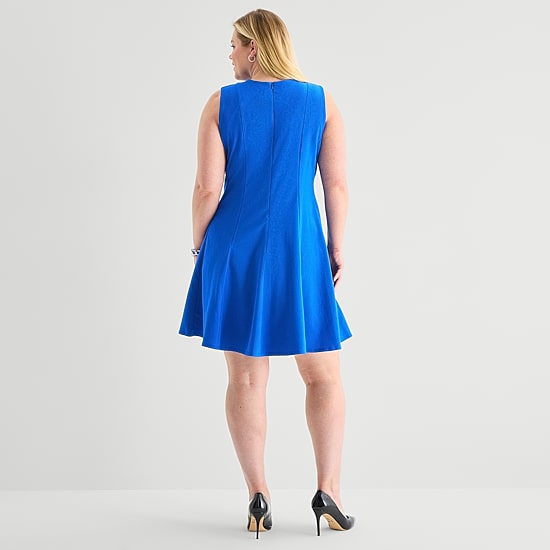 Danny & Nicole Womens Plus Round Neck Sleeveless Fit + Flare Dress