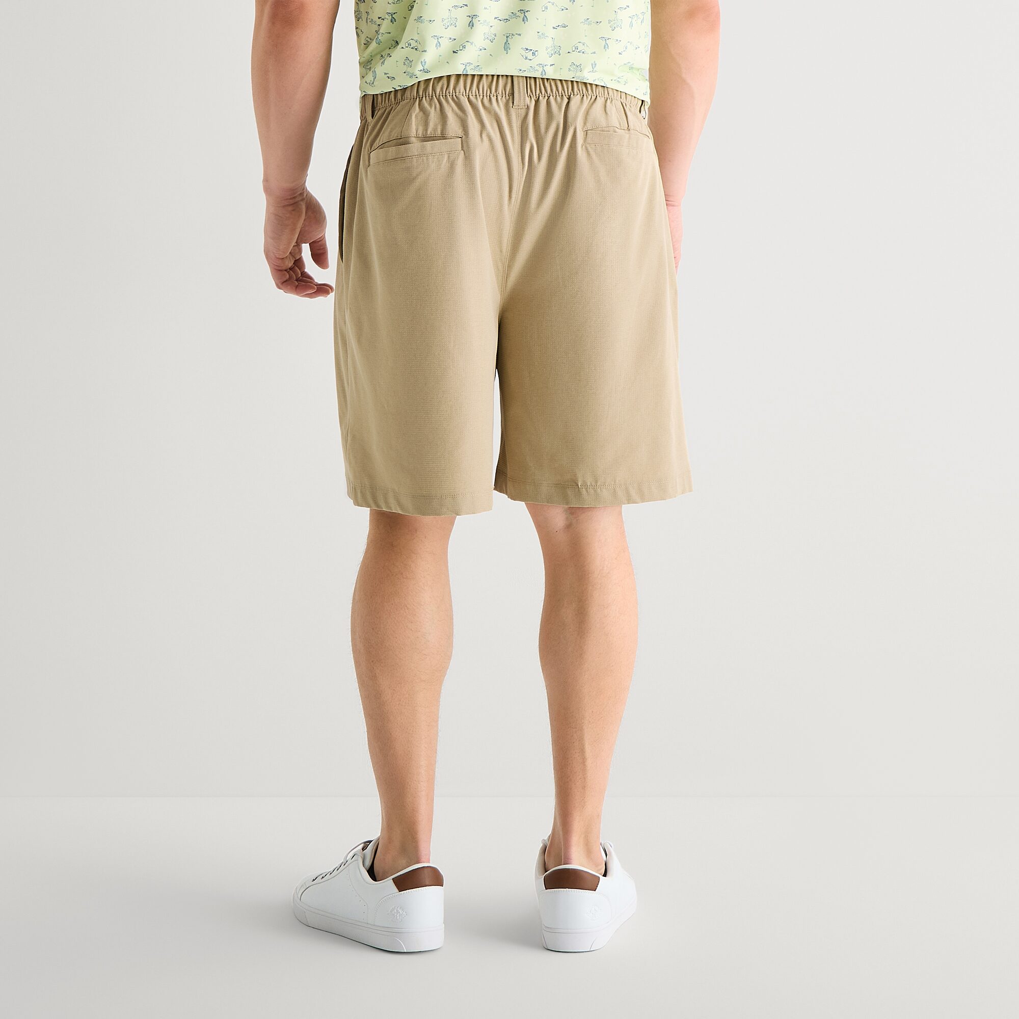 Xersion Mens 9" Mid Rise Big and Tall Golf Short