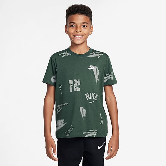 Nike Club Big Kid Unisex Crew Neck Short Sleeve Regular Fit Graphic T-Shirt