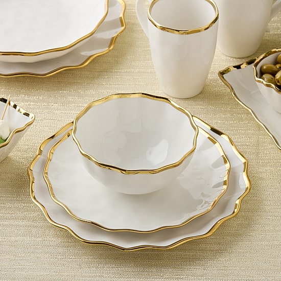 Certified International Regency Gold 16-pc. Porcelain Dinnerware Set