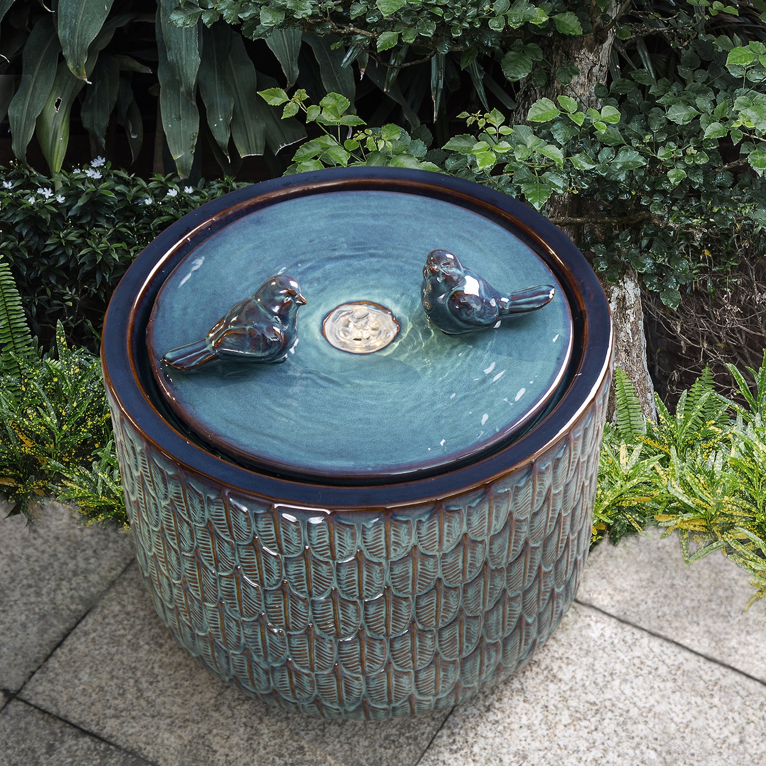 Glitzhome 14.75" Turquoise Ceramic Outdoor fountain
