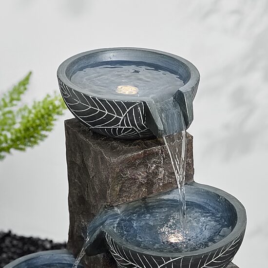Glitzhome 32.75'H Textured 4-Tier Resin Outdoor fountain