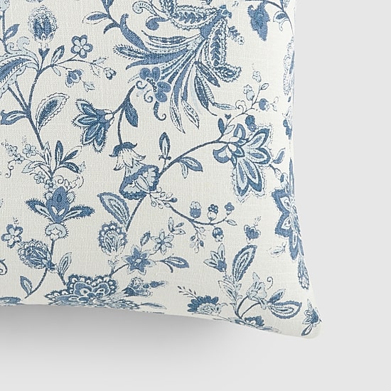 Casual Comfort Jacobean Cotton Square Throw Pillow