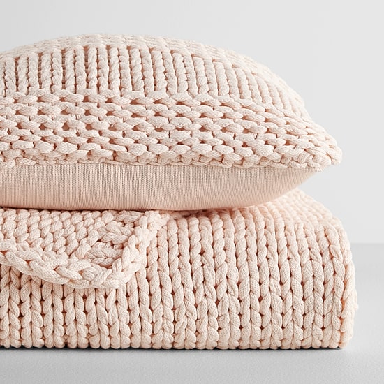 Casual Comfort Chunky Knit Blanket and Pillow Set