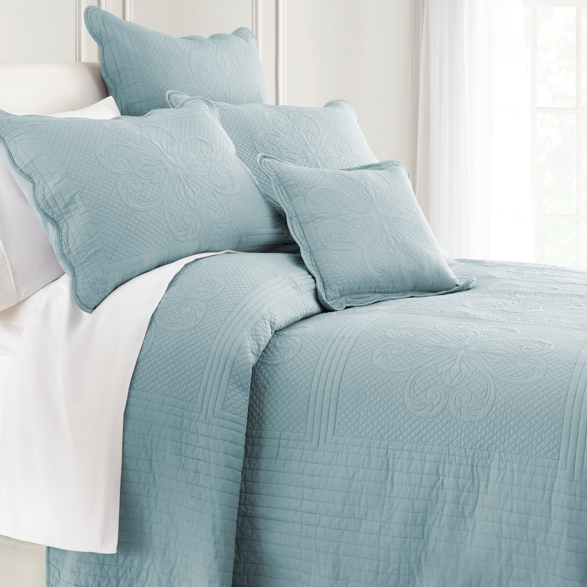Hudson & Main Audrey Bedspread