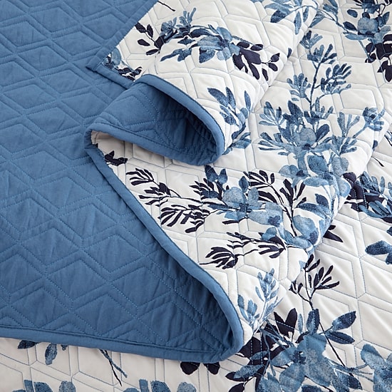 Home Expressions Madeline Floral Quilt Set