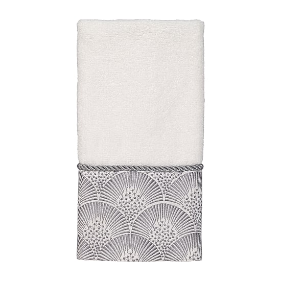 Avanti Deco Shell White Embellished Bordered Bath Towel