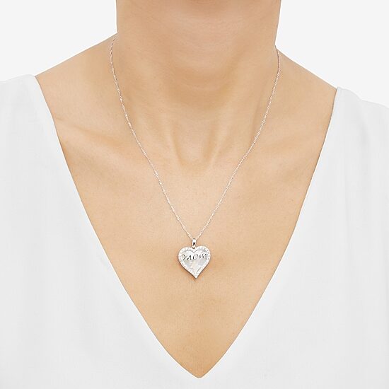 Womens White Mother Of Pearl Sterling Silver Heart 18 Inch Pendant Necklace