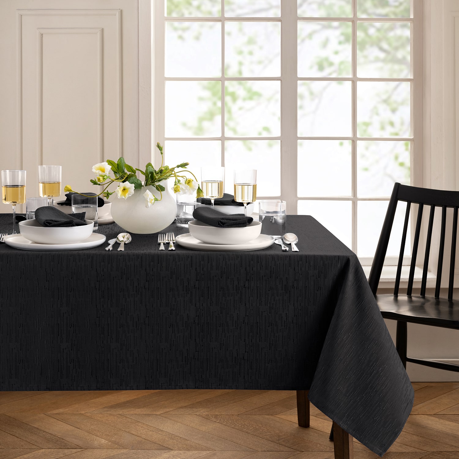 Threadmade Continental Tablecloth