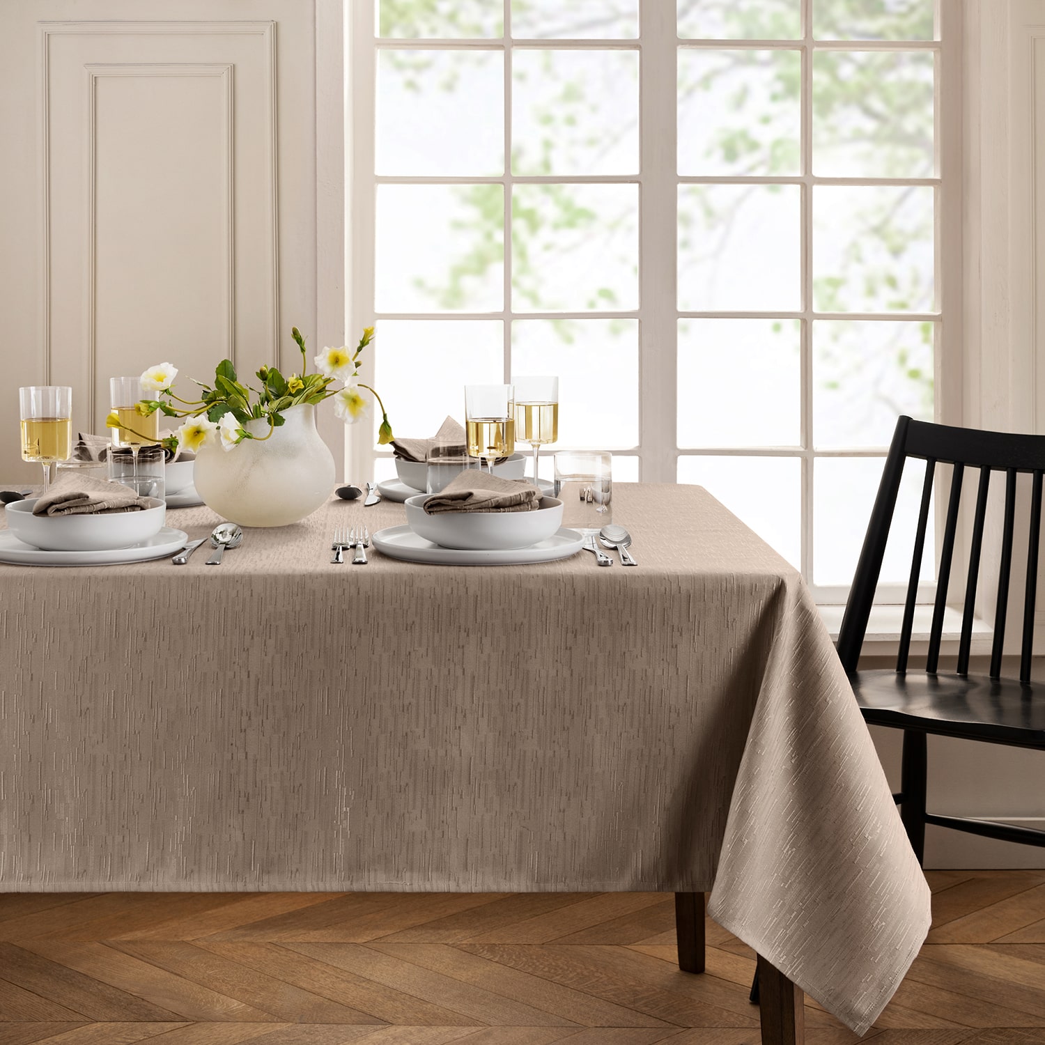 Threadmade Continental Tablecloth