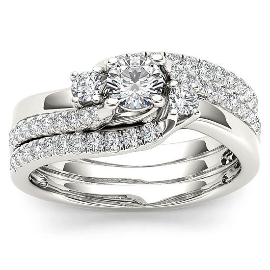 Love Lives Forever Womens 3/4 CT. T.W. Natural White Diamond 14K Gold Round Side Stone 3-Stone Bridal Set
