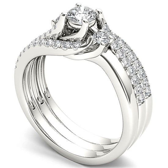 Love Lives Forever Womens 3/4 CT. T.W. Natural White Diamond 14K Gold Round Side Stone 3-Stone Bridal Set